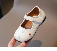 Zapatos de cuero para niños y niñas, zapatillas planas de princesa, versátiles, con flores dulces, fondo suave, antideslizantes, a la moda, novedad de otoño, 2024 - details 13