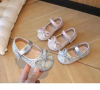 Zapatos de cuero para niñas, calzado de vestir versátil con lazo y cuentas de fondo suave, estilo princesa a la moda, novedad de otoño, 2024 - details 2