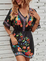 Vestido de vacaciones corto ceñido a la cintura con temperamento estampado de estilo étnico 2025 - details 6