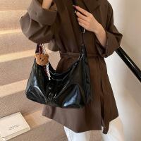 Bolso Hobo sencillo con colgante de bolso de hombro de cuero de PU estilo coreano con cremallera bolso cruzado de Color sólido bolso de mujer - details 12