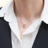 Collar de titanio simple de alta calidad para hombre y mujer, nicho azul de tungsteno, colgante de marca de tendencia de tungsteno. - details 4