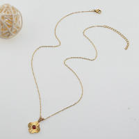 Colgante de mujer ins simple en forma de flor de nicho de lujo ligero de acero inoxidable Black King - details 4