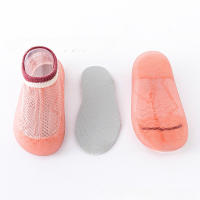 Calcetines de malla antideslizantes para niños pequeños, zapatos transpirables de fondo suave para interiores, primavera y verano - details 2