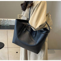 Nuevo bolso de mano de gran capacidad para mujer, bolso informal simple para las axilas, bolso de hombro versátil de moda para viajeros - details 16