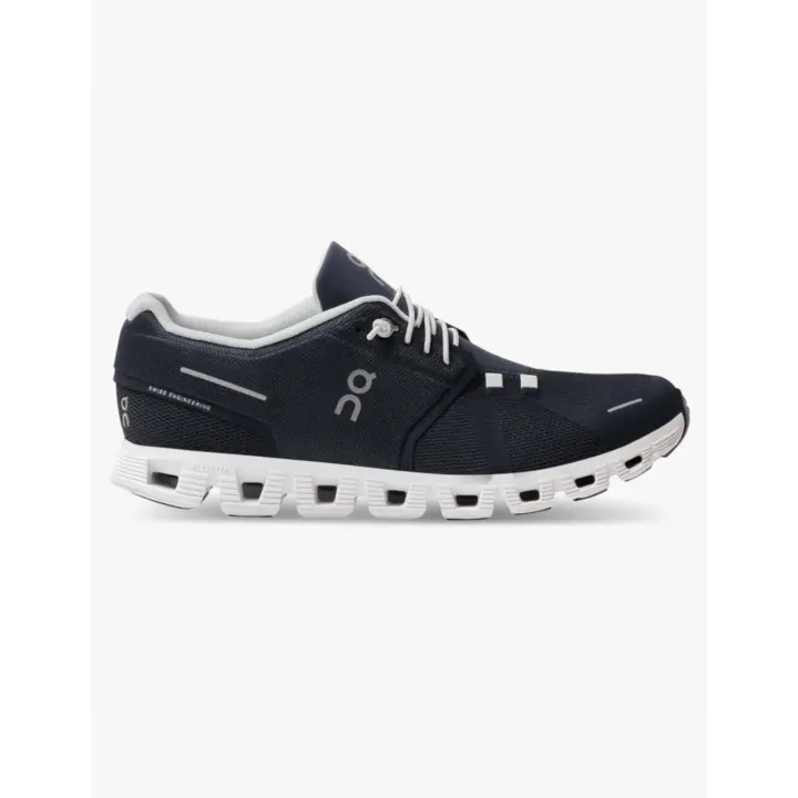 Zapatillas Running Cloud 5 Azul Marino con Suela Blanca - 1