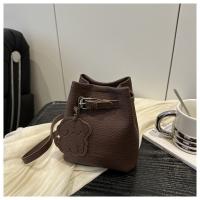 Bolso de cesta de diseñador a la moda, bolso cruzado informal de lujo, bolso de hombro de piel sintética para ir al trabajo, bolso de mujer - details 13