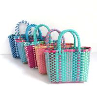 Productos al por mayor diseñados cesta tejida de paja bolso de playa hecho a mano pequeño bolso bandolera para verano - details 1