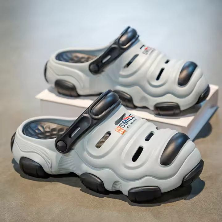 Agujero zapatos de los hombres 2025 nuevo verano casual luz de conducción de dos usos pisando la sensación de mierda bolsa de vadear al aire libre de los hombres zapatillas de cabeza zapatos casuales - 1