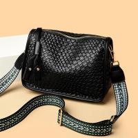 Bolso de hombro cruzado de cuero para mujer, bandolera informal de alta calidad, a la moda, 2024 - details 8