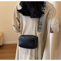 Personalizado nuevo bolso de las mujeres correa de hombro ancha de las mujeres de moda y simple viajero casual hombro bolsa de mensajero pequeña bolsa cuadrada - details 14