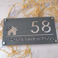 Placa de Número de Casa Moderna de Acrílico Cortado Láser Personalizado - details 3