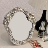 Espejo de maquillaje Princess Ins, espejo de tocador con patrón de onda Irregular con soporte, espejo cosmético, espejo ondulado de agua para escritorio - details 11