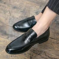 2025 Zapatos de vestir informales formales de negocios minimalistas de estilo británico para hombres Oxfords de cuero con punta afilada y versátiles suaves - details 8