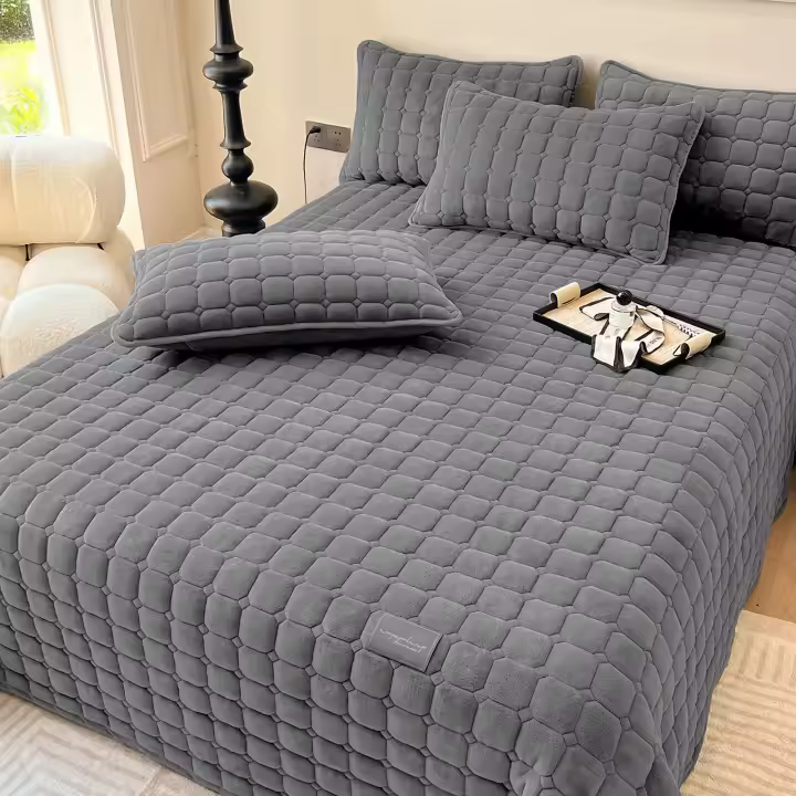 Juego de Edredón de Terciopelo de Lujo Tamaño Cama Rey Edredón Ligero Cubierta de Edredón Oversize - 1