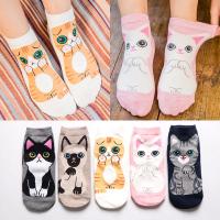 Calcetines coloridos Kawaii de algodón para mujer, medias cómodas y transpirables, colección de animales de dibujos animados, 5 pares - details 2