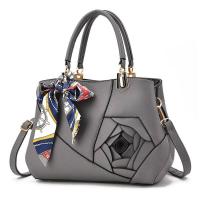 Bolso de mujer nueva moda ambiente de madre de mediana edad bolso de hombro tipo bandolera de moda simple bolso cuadrado Mochila de lujo de alta gama - details 3