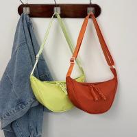 Bolso cruzado Hobo de nailon a la moda, bolso para las axilas, bolsos de un solo hombro, bolso de lona para ir al trabajo de estilo coreano, bolso de bola de masa Unisex - details 13