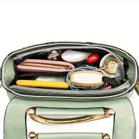 Bolso Bandolera Elegante para Mujer en Negro y Dorado con Correa Desmontable, Cierre Magnético, Diseño de Doble Capa y Herrajes de Aleación - Bolso de Mano Elegante para el Trabajo o Salidas Informales, Bolso Bandolera, Accesorio Moderno, Construcción Dur - details 9