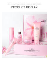 Set para el cuidado de la piel - JAPÓN SAKURA, Conjunto de Regalo para el Cuidado de la Piel para Mujer, Kit de 5 Piezas, Limpiador Facial, Tónico, Suero, Crema para Ojos, Crema Facial, para Mujeres Esposa Mamá - details 10