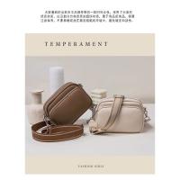 Nuevo bolso de mensajero de gran capacidad, bolso cuadrado pequeño de hombro para mujer - details 1