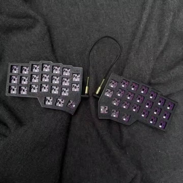 Teclado Corne V4 Spilt negro con cable, modo único, intercambio en caliente, teclado con bocina, RGB personalizado, VIAL, Kit de teclado ergonómico, accesorios para jugadores - 1