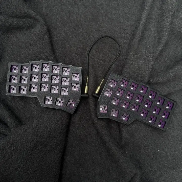 Teclado Corne V4 Spilt negro con cable, modo único, intercambio en caliente, teclado con bocina, RGB personalizado, VIAL, Kit de teclado ergonómico, accesorios para jugadores - 1
