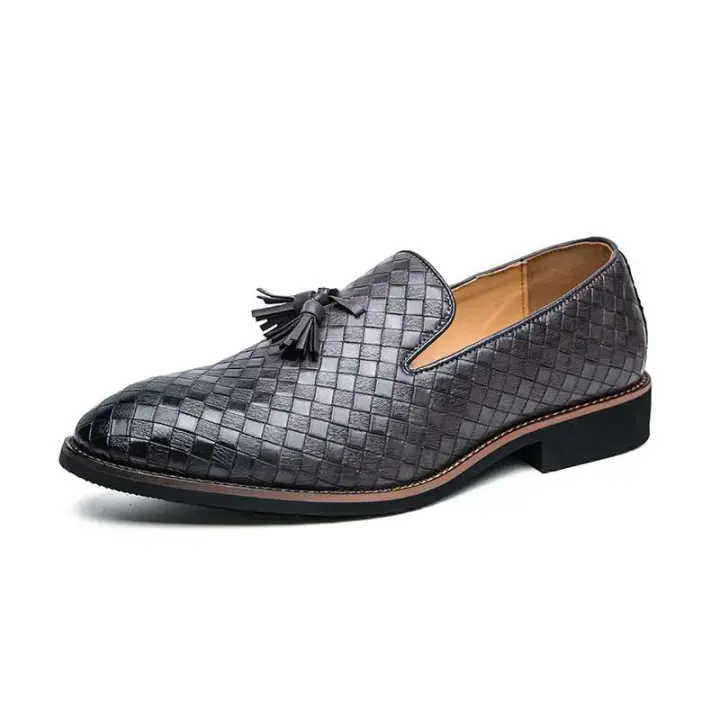 Zapatos y mocasines casuales de cuero para hombres populares chinos - 1