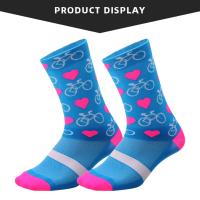 2 pares de calcetines de ciclismo para hombre y mujer, calcetines deportivos profesionales de compresión para bicicleta de carretera, calcetines para bicicleta de montaña, calcetines de carreras con patrón de corazón - details 4