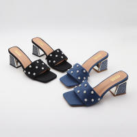 Tacones altos con tiras, tacones gruesos, ropa exterior sencilla y versátil, sandalias y zapatillas de gran tamaño. - details 1