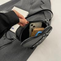 Bolso de hombro vintage Y2K con cadena pequeña para mujer, bolso en forma de corazón, bolso gótico grueso - details 24