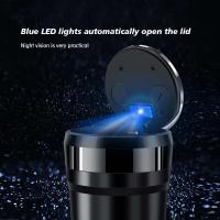 Un coche tipo un cubo de basura con luces LED, diseñado para el cenicero de iluminación creativa sin humo de Ford ST party EO Focus St Kuga - details 1