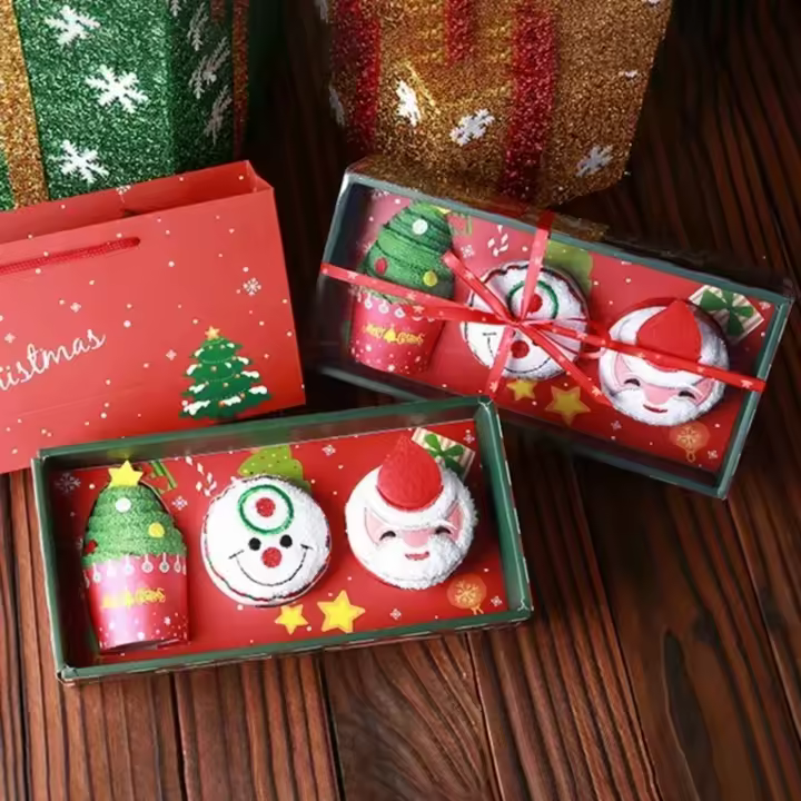 Toalla de Navidad en Forma de Pastel Toalla de Baño con Cara de Santa y Arbol de Navidad Bordado - 1
