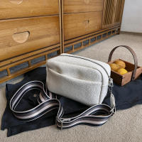Bolso de mensajero tipo almohada de cuero PU vintage de alta calidad para mujer, bandolera pequeña - details 20