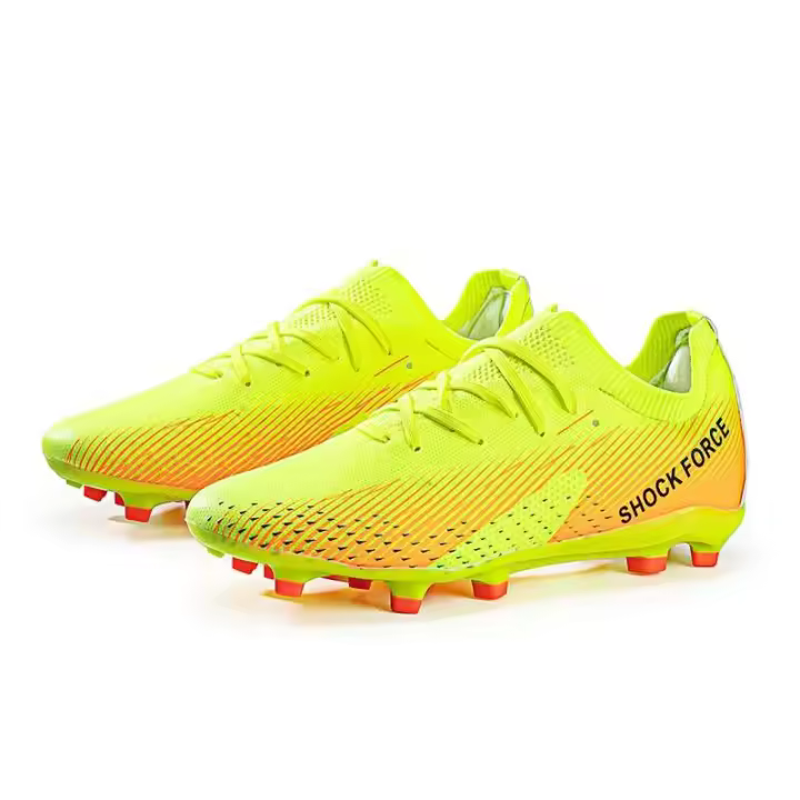 Zapatos de fútbol para hombre de alta calidad con diseño transpirable de disciplina cruzada, con perforación de uñas, adecuados para fanáticos de los deportes. - 1