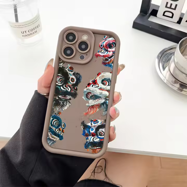 Funda protectora Lucky Lion para iPhone16 iPhone 15 12 14 13 11 PRO MAX PLUS XR XS MAX SE20 6 7PLUS Funda de silicona suave para teléfono móvil Funda protectora para mascota - 1