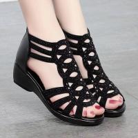 Sandalias verano de las mujeres 2025 nuevos zapatos de suela blanda desgaste exterior de moda sandalias de las mujeres tacón de cuña mujeres - details 5