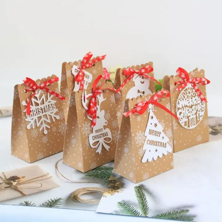 Bolsas de Regalo de Navidad de Papel Kraft 24pcs Ideal para Santa Claus, Llévate el Copo de Nieve, Bolsas de Dulces de Fiesta Navideña - 1