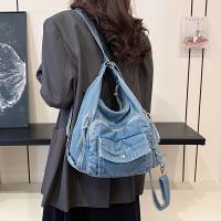 Mochila de Denim Holgada Elegante Correa Ajustable, Cierre de Cremallera, Forro de Poliéster, Estilo Casual, Versátil para Estudiantes y Commuters Bolso de Cruz y Hombro - details 2