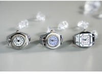【Reloj de anillo】 Nuevo reloj de dedo con caja de aleación creativa Pareja Nuevos hombres y mujeres - details 5