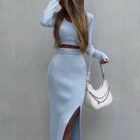 Conjunto de Vestido de Punto de Color Sólido Otoño/Invierno 2025 con Vestido Largo de Manga con Abertura y Conjunto de Dos Piezas de Camiseta. - details 5