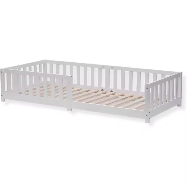 Cama infantil con protección contra caídas y somier, 90 x 200 cm, color blanco, cama de suelo Montessori, cama de madera maciza de pino para cama individual (blanco, 90 x 200 cm) - 1