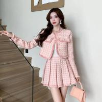 Otoño/Invierno nuevo conjunto elegante de chaqueta corta y falda plisada de cintura alta para mujer-traje de dos piezas adelgazante de moda - details 0