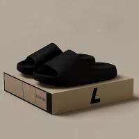 Zapatos informales de diseño innovador para hombre, zapatillas de casa ligeras de suela blanda EVA, chanclas de marca exclusivas de alta calidad, disponibles - details 14