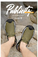 Verano dos usan zapatillas de playa, sandalias deportivas al aire libre y zapatos de montañismo. - details 3