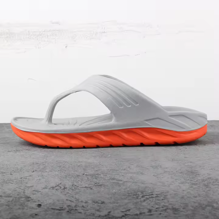 Chanclas de dos colores más el tamaño de las zapatillas de los hombres de fondo grueso arco interior de verano pellizco pie al aire libre. - 1