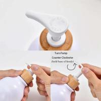 Dispensador de jabón de baño de 500 ml, botella de gel de ducha y champú, tipo prensa, bomba de bambú, botella brillante vacía recargable con 12 etiquetas - details 1