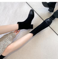 Botas cortas de tacón medio negro simple que combinan con botas de hombre de tacón grueso - details 18