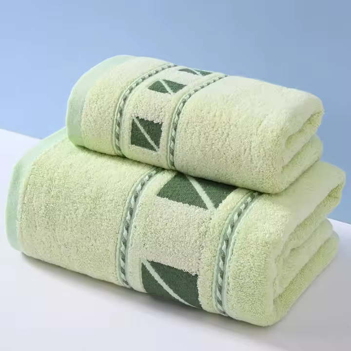 Juego de Toallas 3 Piezas, Fibra de Bambú, Algodón, Antibacterias, Desodorantes, Suaves y Absorbentes Bordado, Secado Absorbente para uso doméstico - 1