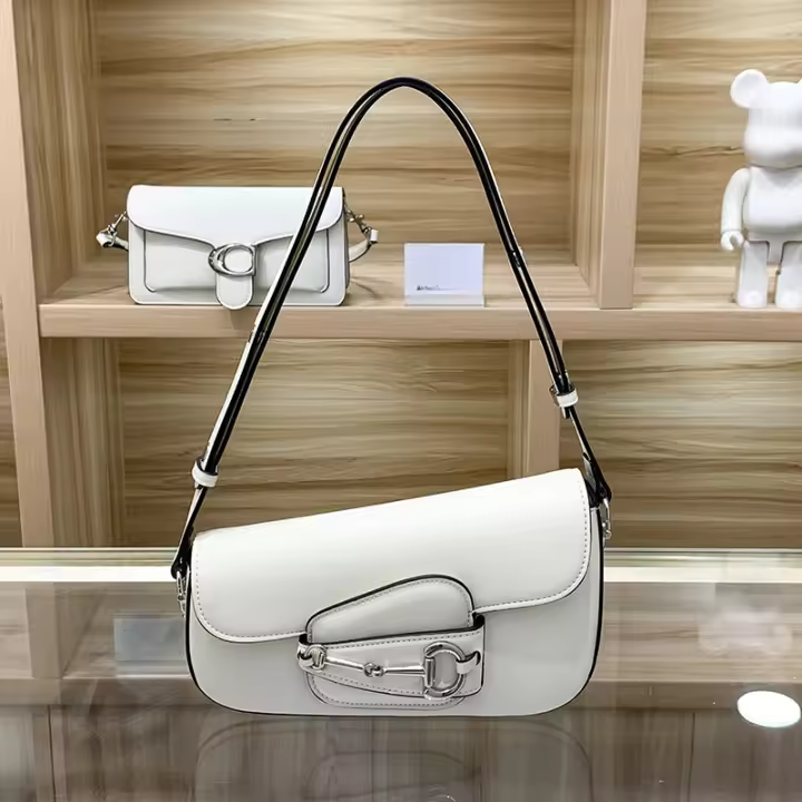 Bolso pequeño, bolso de hombro para mujer, bolso de sillín de moda, bolso mensajero perlado de estilo extranjero versátil. - 1