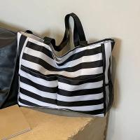 Bolso de Playa a Rayas con Estilo Bolso de Hombro de Nylon de Gran Capacidad con Múltiples Bolsillos Ideal para Mujeres, Perfecto para Vacaciones, Gimnasio, Uso Diario - details 3